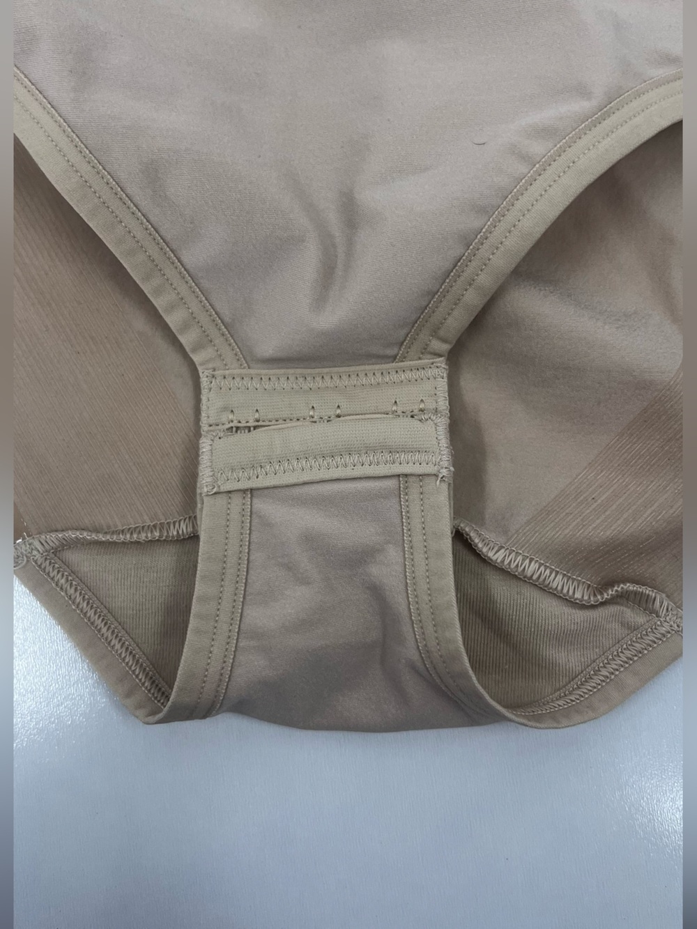 Ambrielle Nude Beige Wireless Bra - Picture 4 of 4